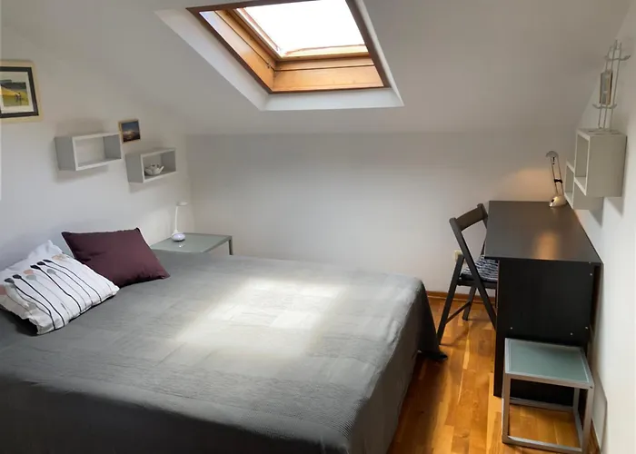 Artistic Sunset Apartment